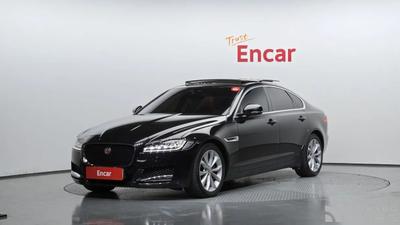 Jaguar xf