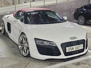 Audi R8