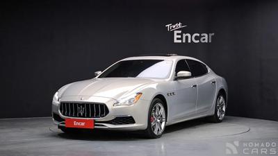Maserati Quattroporte