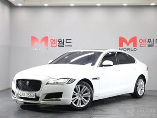 Jaguar xf