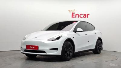 Tesla model-y