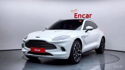 Astonmartin DBX