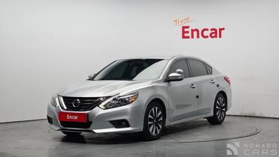 Nissan altima