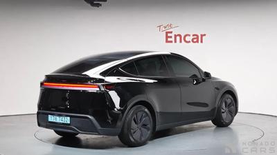 Tesla model-y
