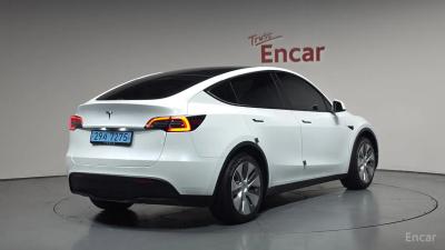 Tesla model-y