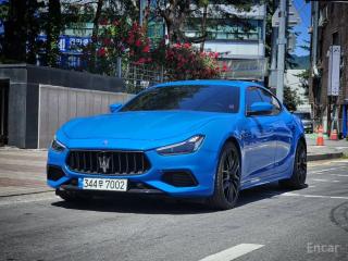 Maserati ghibli