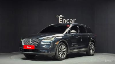 Lincoln Corsair
