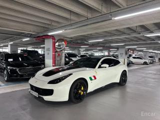 Ferrari GTC4 Lusso