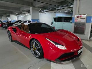 Ferrari 488