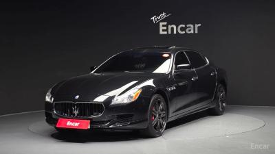 Maserati Quattroporte
