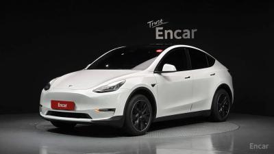 Tesla model-y