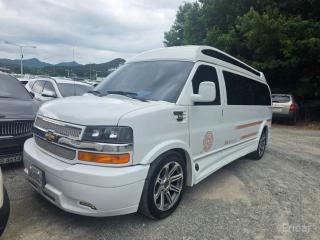 Chevrolet Express Van