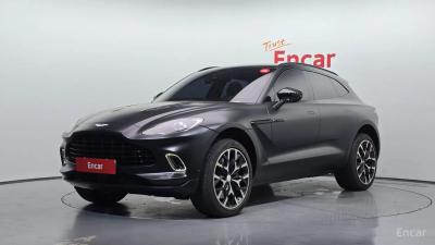 Astonmartin DBX