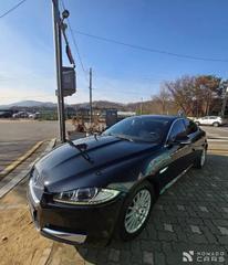 Jaguar xf