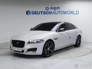 Jaguar xf