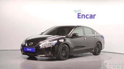 Nissan altima