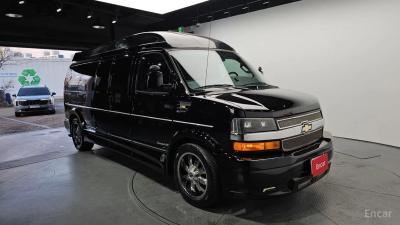 Chevrolet Express Van