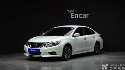 Nissan altima