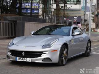 Ferrari FF