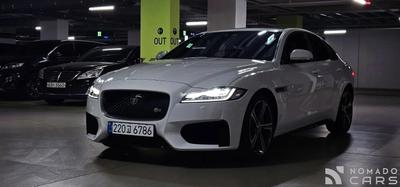 Jaguar xf
