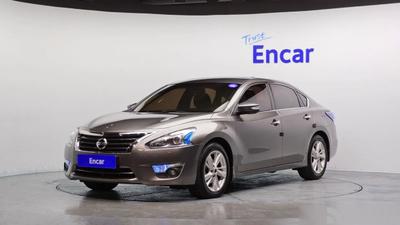Nissan altima