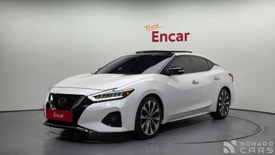 Nissan Maxima