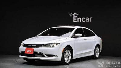 Chrysler 200