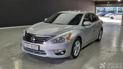 Nissan altima
