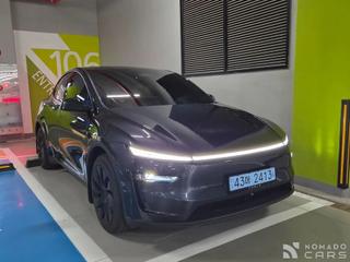 Tesla model-y