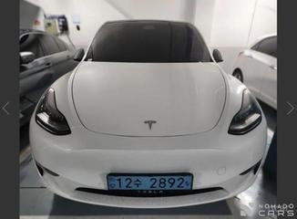 Tesla model-y