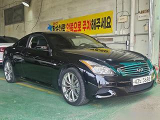 Infiniti G