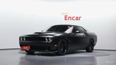 Dodge challenger