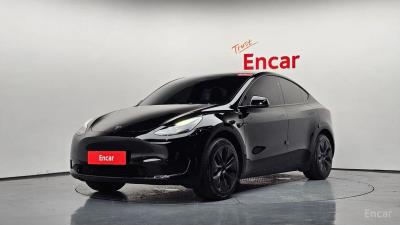 Tesla model-y