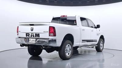 Dodge Ram Pick Up
