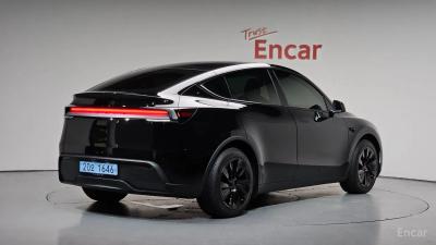 Tesla model-y