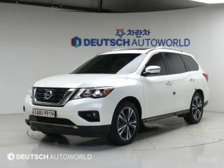 Nissan pathfinder