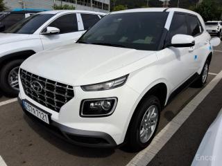 Hyundai Venue