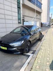 Tesla model-x