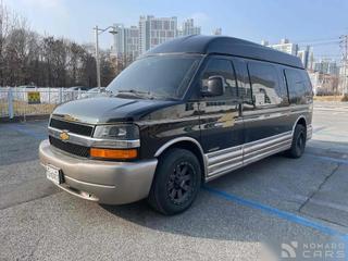 Chevrolet Express Van