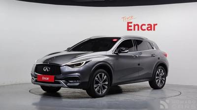 Infiniti QX30