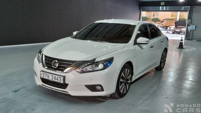 Nissan altima