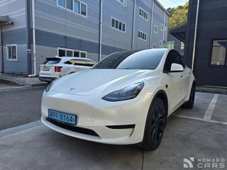 Tesla model-y