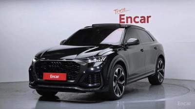Audi rsq8