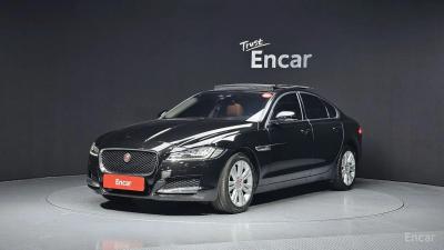 Jaguar xf