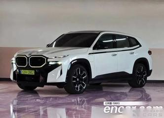 BMW XM
