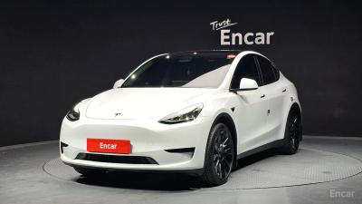 Tesla model-y