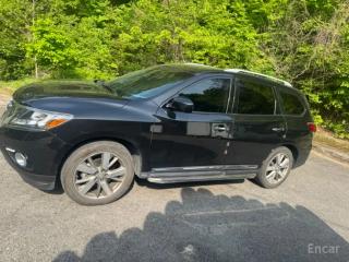 Nissan pathfinder