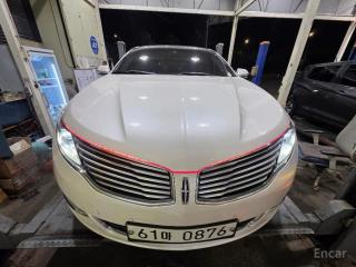 Lincoln MKZ