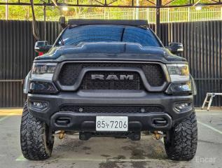 Dodge Ram Pick Up