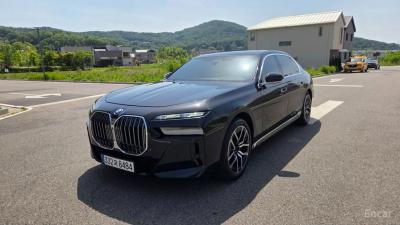 BMW 7-series